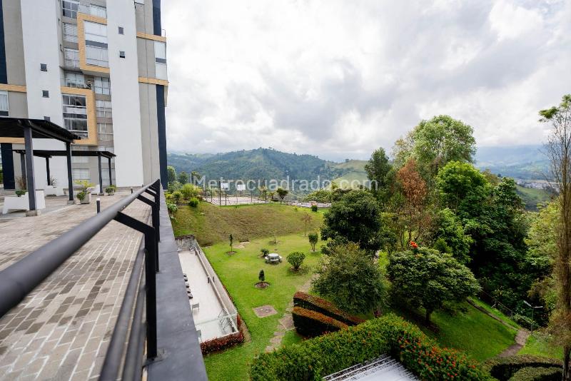 Piso – El Manantial, Manizales - Más