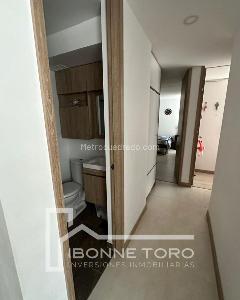 Apartamento de 3 alcobas en venta en Baja Suiza, Manizales, 63 m² · foto 5 de 17