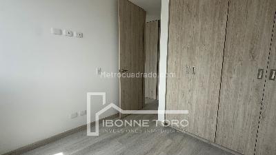 Apartamento en venta en Avenida Kevin Angel, Manizales · foto 7 de 9