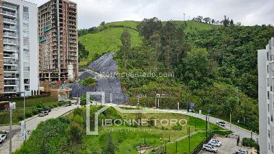 Apartamento de 3 alcobas en venta en Bosques De Niza, Manizales, 73 m² · foto 8 de 15
