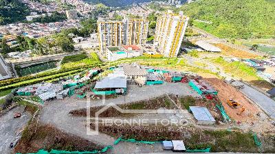 Apartamento en venta en Baja Suiza, Manizales · foto 4 de 10
