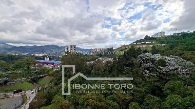 Apartamento de 2 alcobas en venta en Manizales, 75 m² · foto 7 de 14