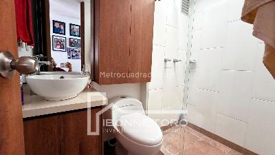 Apartamento de 3 alcobas en venta en Manizales, 76 m² · foto 11 de 12