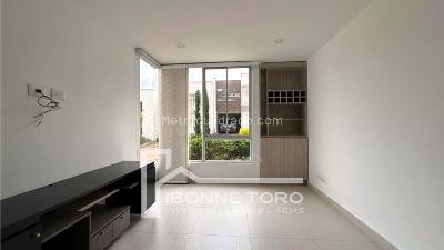 Casa de 3 alcobas en venta en La Estrella, Manizales, 117 m² · foto 2 de 13
