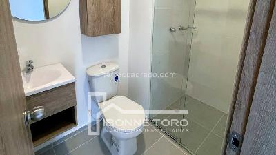 Apartamento de 3 alcobas en venta en La Toscana, Manizales, 60 m² · foto 12 de 13