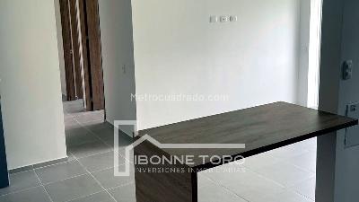 Apartamento de 3 alcobas en venta en La Toscana, Manizales, 60 m² · foto 3 de 13