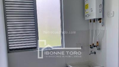 Apartamento de 3 alcobas en venta en La Toscana, Manizales, 60 m² · foto 5 de 13