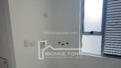 Apartamento de 3 alcobas en venta en Bella Suiza, Manizales, 76 m² · foto 6 de 14