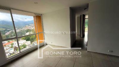 Apartamento de 3 alcobas en venta en Bella Suiza, Manizales, 59 m² · foto 2 de 10