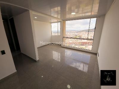 Apartamento de 2 alcobas en venta en Santa Librada, Bogotá, 50 m² · foto 3 de 20