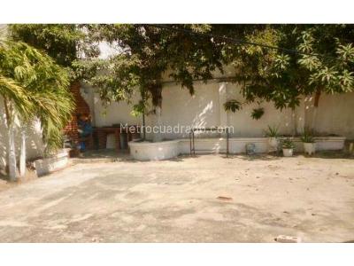 Casa de 4 alcobas en venta en Nuevo Horizonte, Barranquilla, 675 m² · foto 2 de 15
