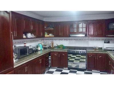 Casa de 4 alcobas en venta en Nuevo Horizonte, Barranquilla, 675 m² · foto 3 de 15