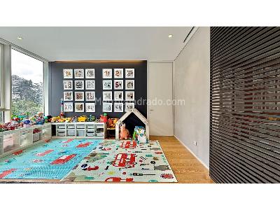 Casa de 4 alcobas en venta en Chico, Bogotá, 460 m² · foto 3 de 12