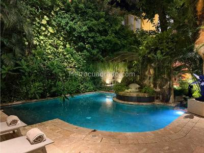 Casa de 5 alcobas en venta en El Centro, Cartagena, 308 m² · foto 1 de 20