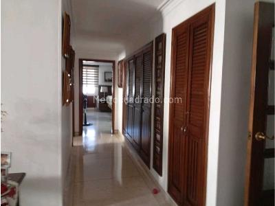 Apartamento de 4 alcobas en venta en Alto Prado, Barranquilla, 347 m² · foto 14 de 20