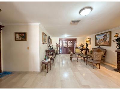 Apartamento de 3 alcobas en venta en Riomar, Barranquilla, 222 m² · foto 4 de 20