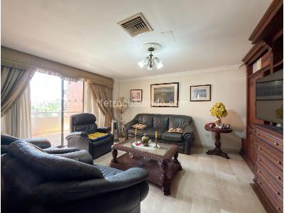 Apartamento de 3 alcobas en venta en Riomar, Barranquilla, 222 m² · foto 5 de 20