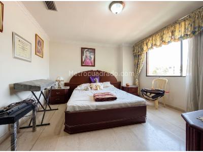 Apartamento de 3 alcobas en venta en Riomar, Barranquilla, 222 m² · foto 14 de 20