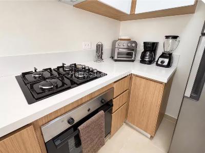 Apartamento de 2 alcobas en venta en Bahia Kristal, Cartagena, 110 m² · foto 4 de 20