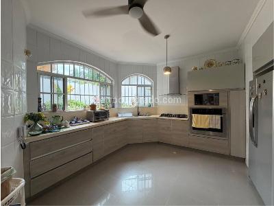 Casa de 3 alcobas en venta en Altos De Riomar, Barranquilla, 648 m² · foto 5 de 11