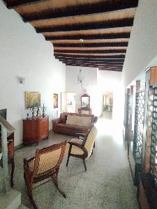 Casa de 5 alcobas en venta en Laureles, Medellín, 300 m² · foto 2 de 20