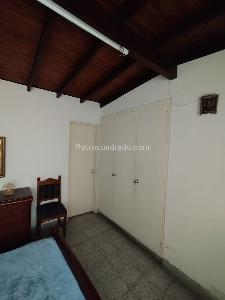 Casa de 5 alcobas en venta en Laureles, Medellín, 300 m² · foto 17 de 20