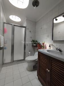 Casa de 5 alcobas en venta en Laureles, Medellín, 300 m² · foto 18 de 20