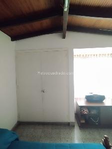 Casa de 5 alcobas en venta en Laureles, Medellín, 300 m² · foto 20 de 20