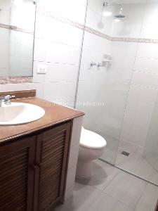 Apartamento de 3 alcobas en venta en Laureles, Medellín, 127 m² · foto 11 de 20