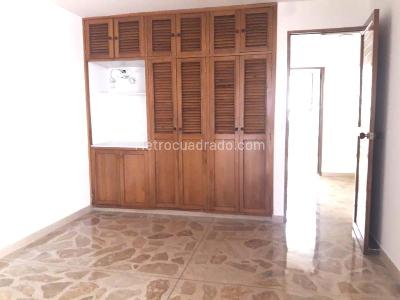 Apartamento de 3 alcobas en venta en Laureles, Medellín, 127 m² · foto 14 de 20
