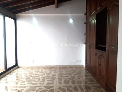 Apartamento de 3 alcobas en venta en Laureles, Medellín, 127 m² · foto 17 de 20