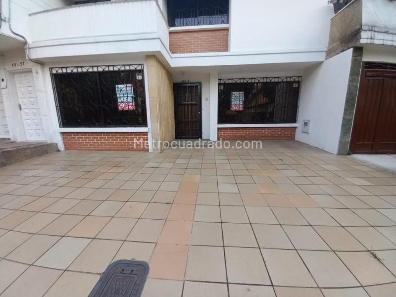 Casa Impresionante de 5 Alcobas con Parqueadero en El Velódromo