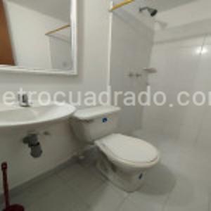 Casa de 3 alcobas en venta en Robledo, Medellín, 84 m² · foto 3 de 11