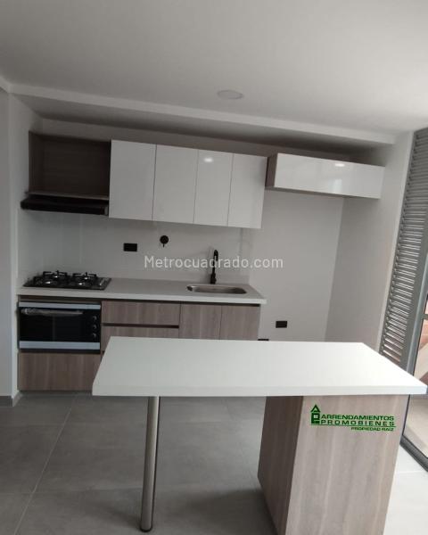 New 3BR Apartment in Santa Ana (Bello) with Amenities