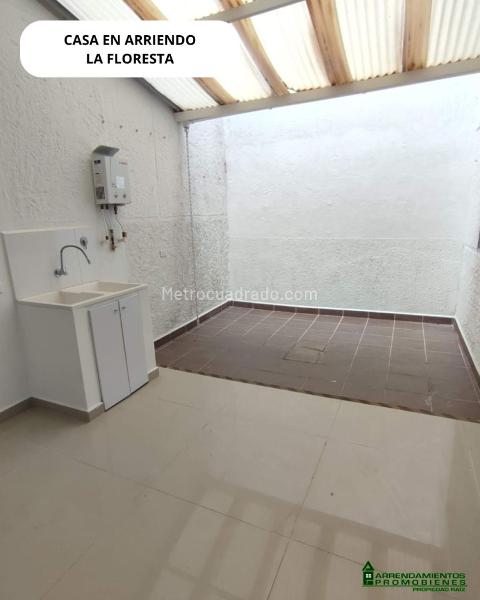 Casa Amplia de 5 Alcobas en Alquiler con 4 Baños en Floresta - 9