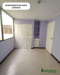 Apartamento de 2 alcobas en venta en Laureles, Medellín, 73 m² · foto 6 de 12