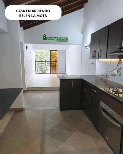 Charming 2BR Apartment in Belen La Mota - 4