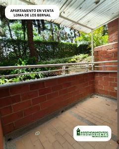 Apartamento de 3 alcobas en venta en Belen Loma De Los Bernal, Medellín, 77 m² · foto 5 de 18