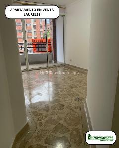 Apartamento en venta en Laureles, Medellín · foto 7 de 15
