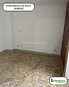 Apartamento en venta en Laureles, Medellín · foto 10 de 15