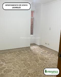 Apartamento en venta en Laureles, Medellín · foto 11 de 15