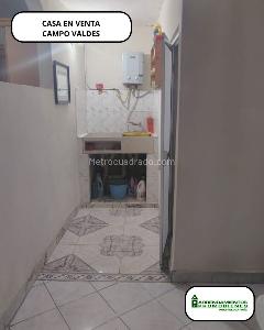 Casa de 4 alcobas en venta en Campo Valdes 1, Medellín, 108 m² · foto 15 de 20