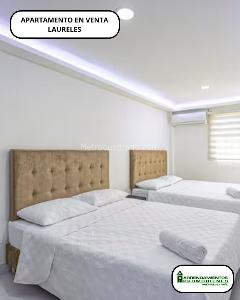 Apartamento de 3 alcobas en venta en Laureles, Medellín, 202 m² · foto 12 de 14