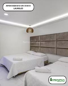 Apartamento de 3 alcobas en venta en Laureles, Medellín, 202 m² · foto 13 de 14