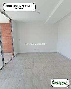 Apartamento de 3 alcobas en arriendo en Laureles, Medellín, 173 m² · foto 4 de 18