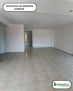 Apartamento de 3 alcobas en arriendo en Laureles, Medellín, 173 m² · foto 5 de 18