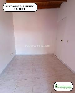 Apartamento de 3 alcobas en arriendo en Laureles, Medellín, 173 m² · foto 13 de 18