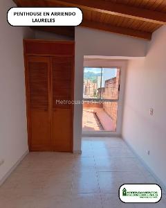 Apartamento de 3 alcobas en arriendo en Laureles, Medellín, 173 m² · foto 15 de 18