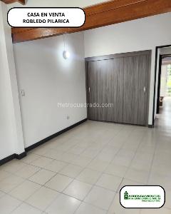 Casa de 3 alcobas en venta en La Pilarica, Medellín, 120 m² · foto 7 de 12