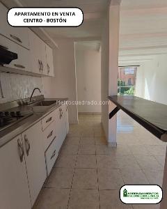 Apartamento en venta en Boston, Medellín · foto 2 de 17